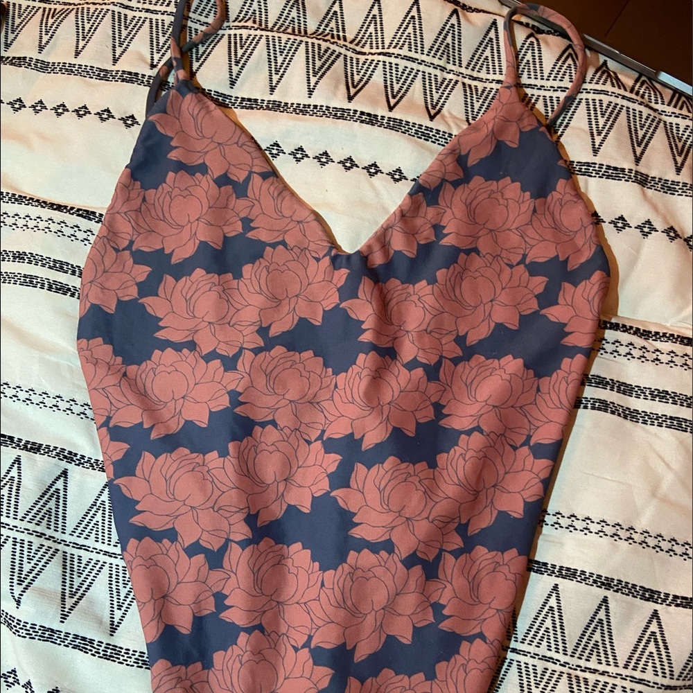 Benoa one piece